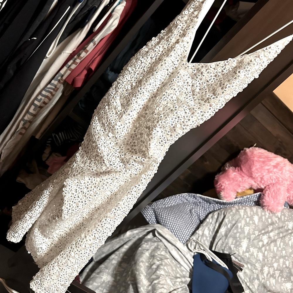 Lulus prom dress or party dress brand new in perfect condition cost me 120